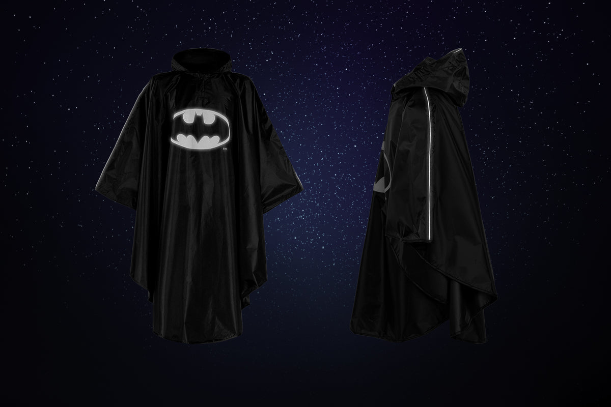 Batman logós kültéri esőponcsó, M méret (130 -150 cm)