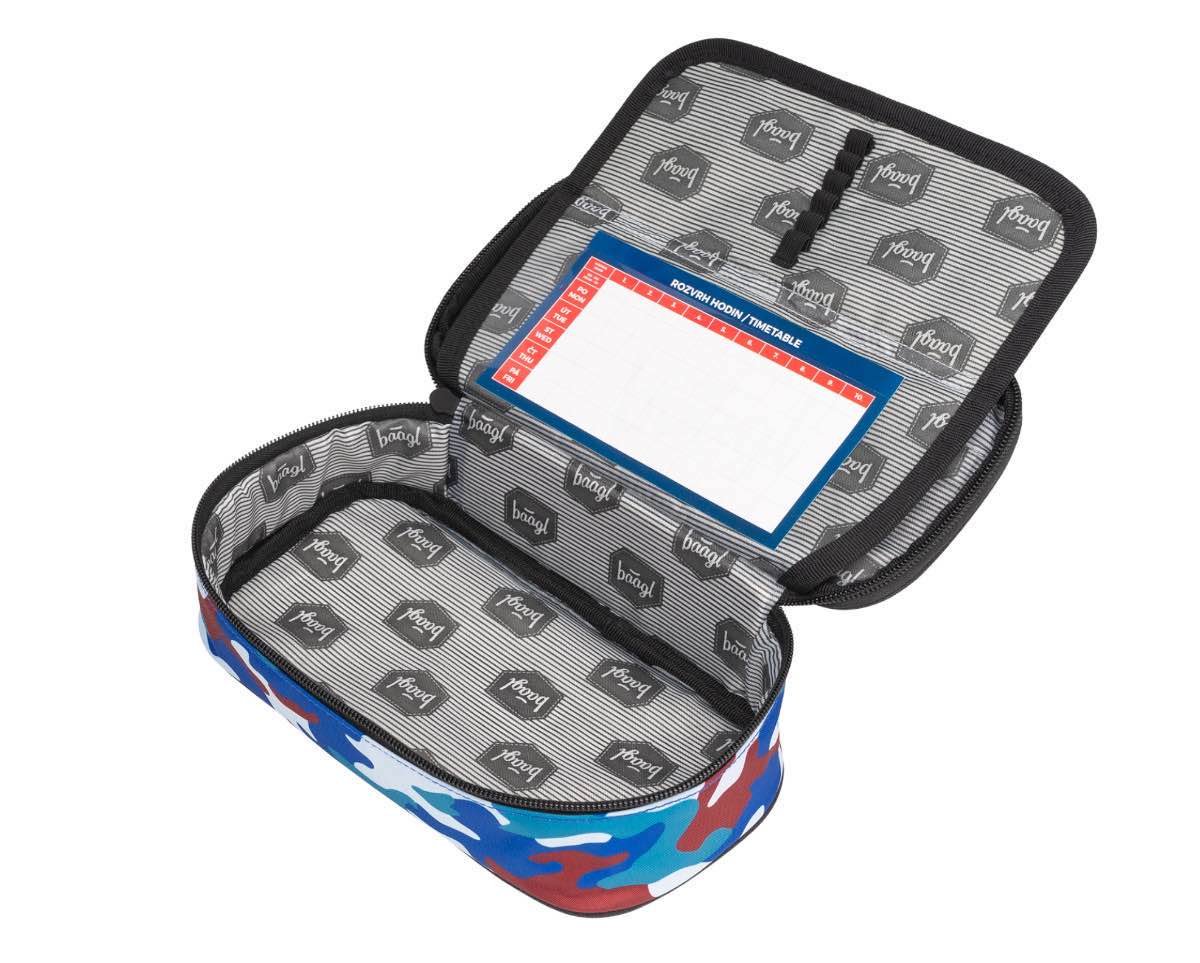 Iskolai etui Katonai